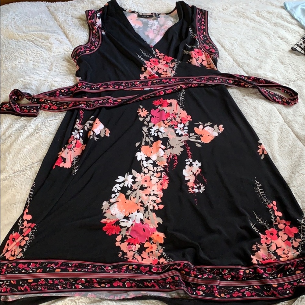Apt 9 dress